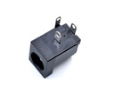 Conector DC Jack para PCB 3 pines 6,4 - 2,1mm