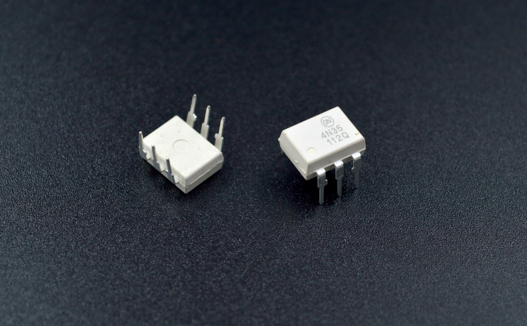 Optoacoplador 4N35 salida de transistor DIP-6